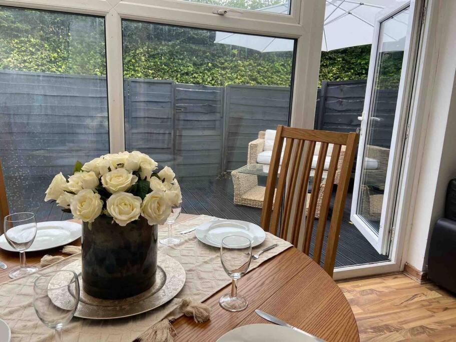 Manchester - Eccles - Business - Contractors - Families - Discounts Available Dış mekan fotoğraf